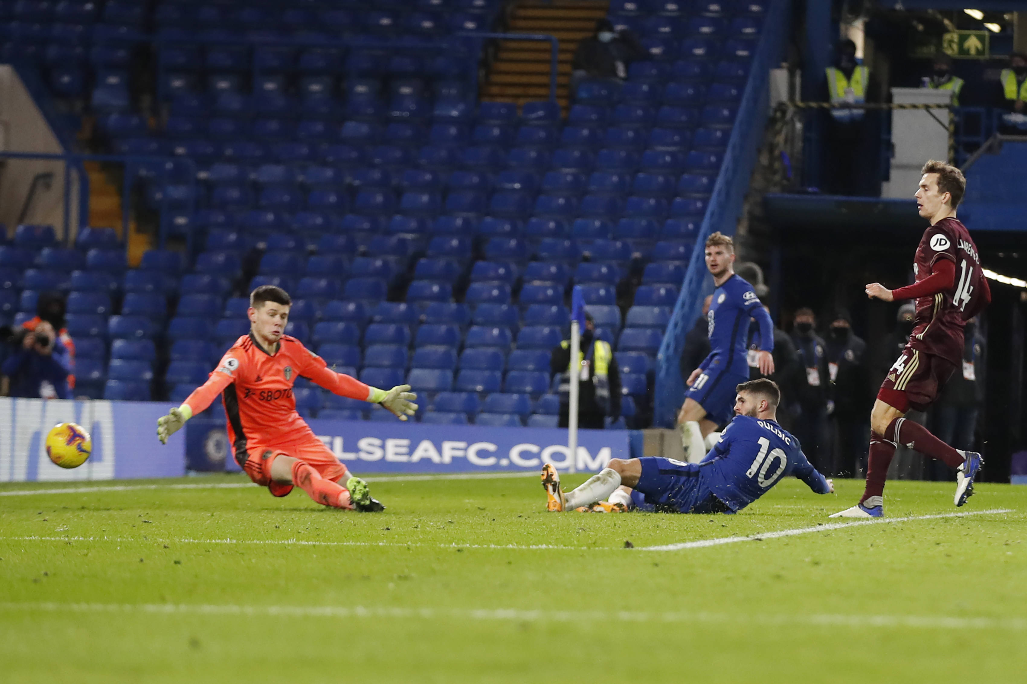 通过引进年 通过引进年